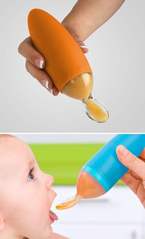 Baby spoon feeder